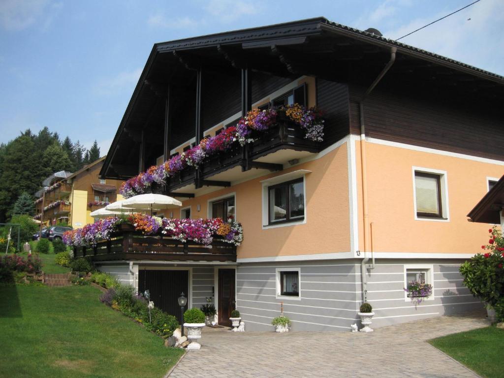Gaestehaus Stroitz 드로볼라흐암파케르시 외부 사진