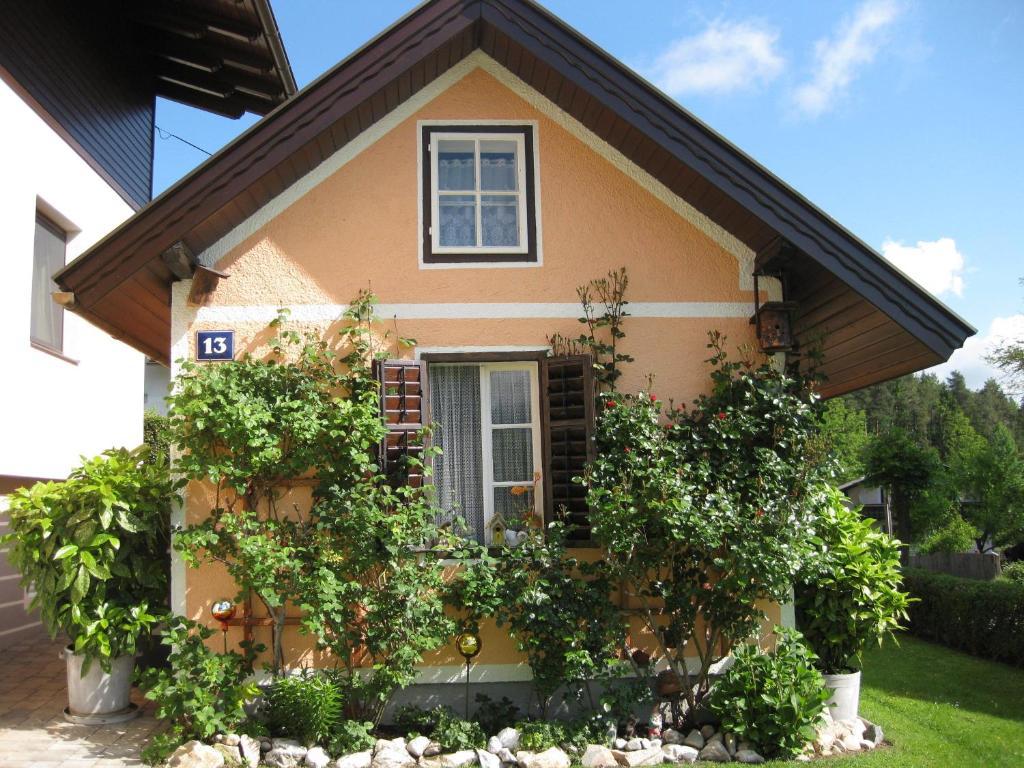 Gaestehaus Stroitz 드로볼라흐암파케르시 외부 사진